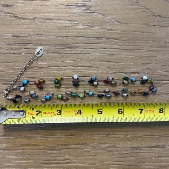 Glass bead bohemian choker necklace - Picture 5 of 5